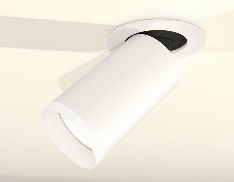 Спот Ambrella Light Techno Spot XM6322220 (A2241, C6322, N6246)