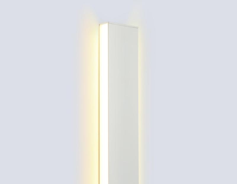Настенный светильник Ambrella Light Comfort FL76137